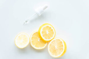 اسانس لیمو مایع آرایشی